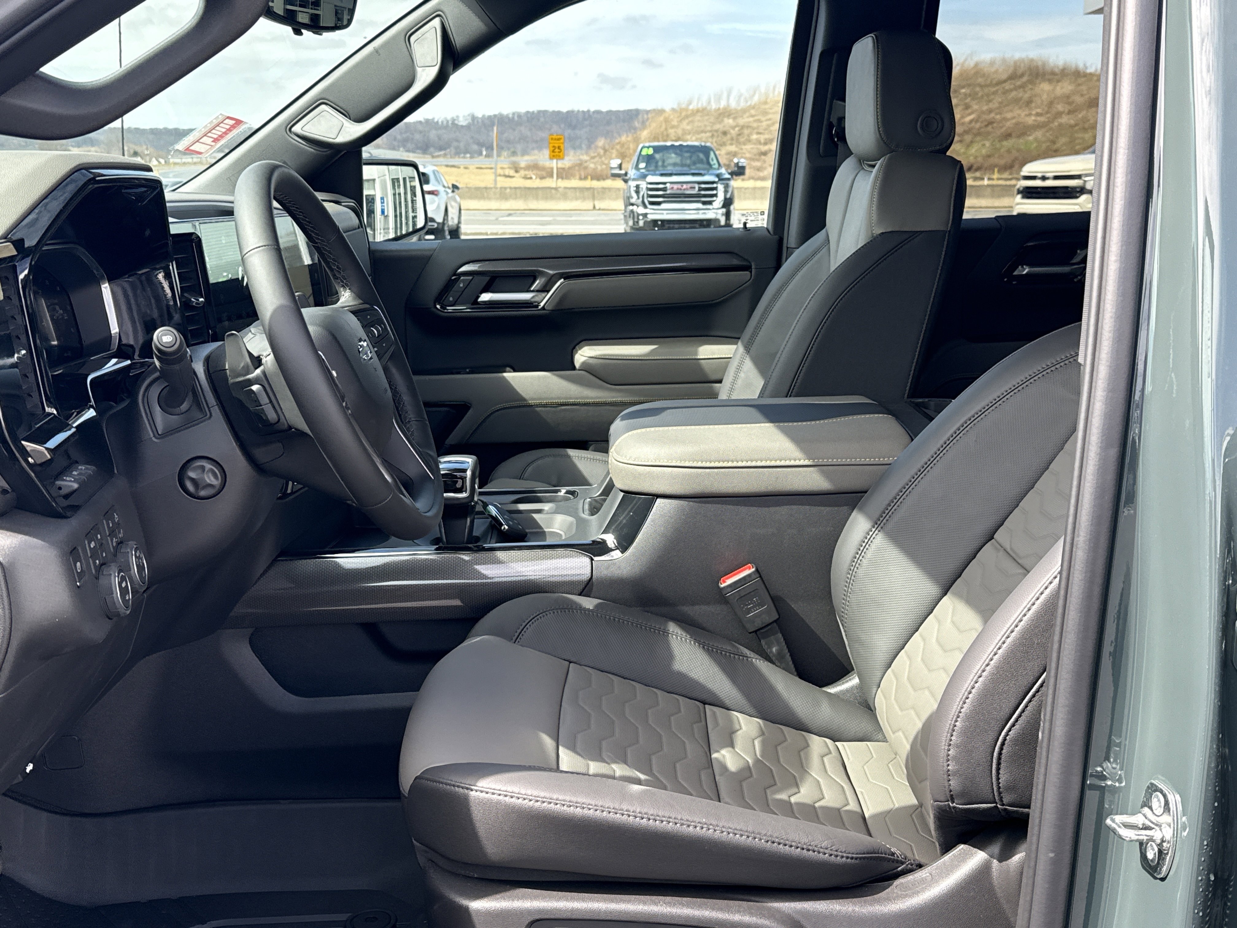 New 2026 Chevrolet Silverado 1500 ZR2 image 11