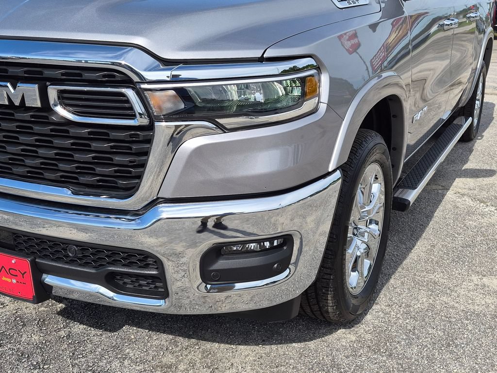 Used 2025 RAM 1500 Big Horn AWD/4WD image 9