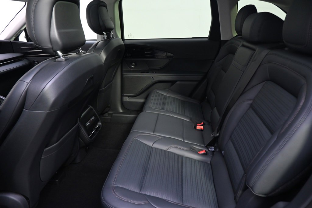 New 2026 Lincoln Nautilus Reserve image 21