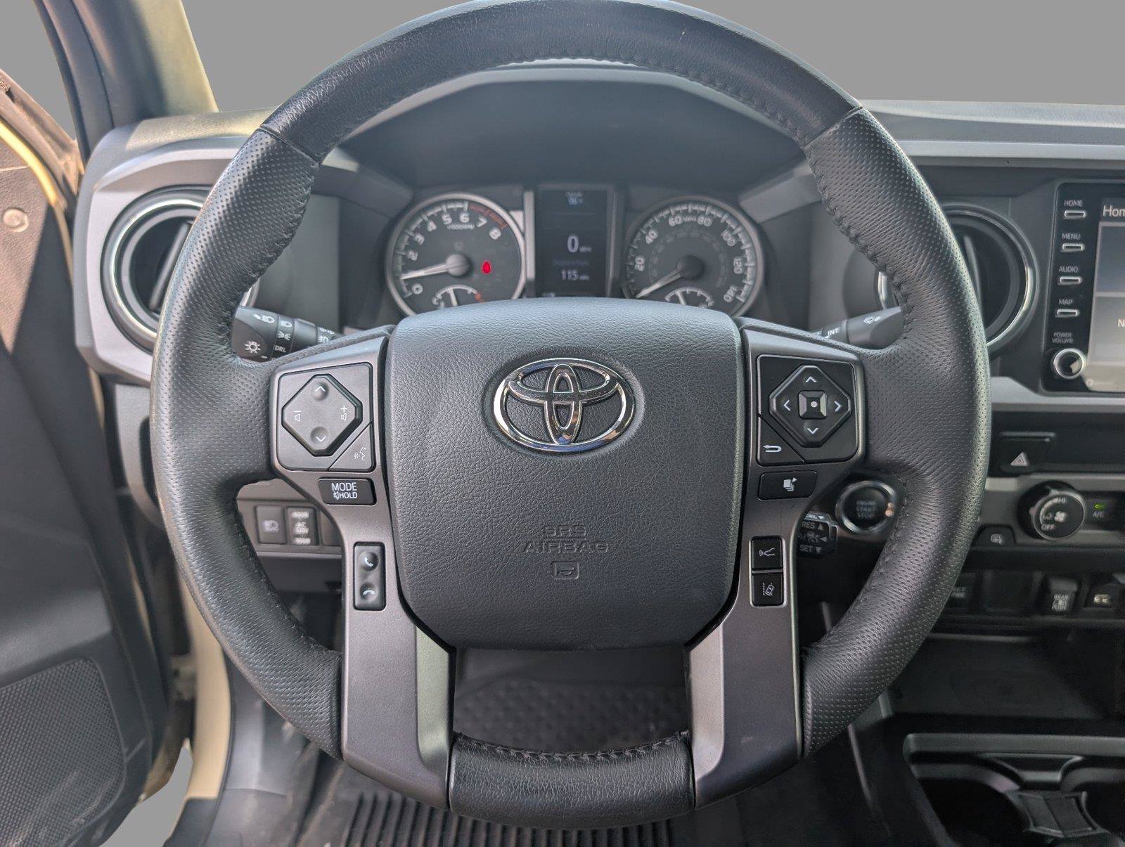 Used 2020 Toyota Tacoma TRD Sport AWD/4WD image 26