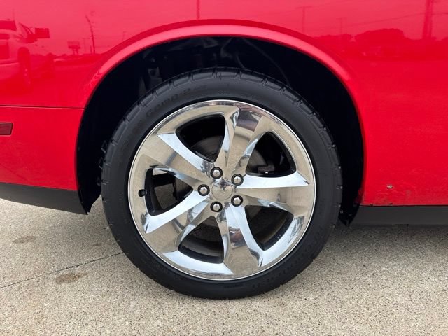 Used 2014 Dodge Challenger SXT Plus RWD image 10