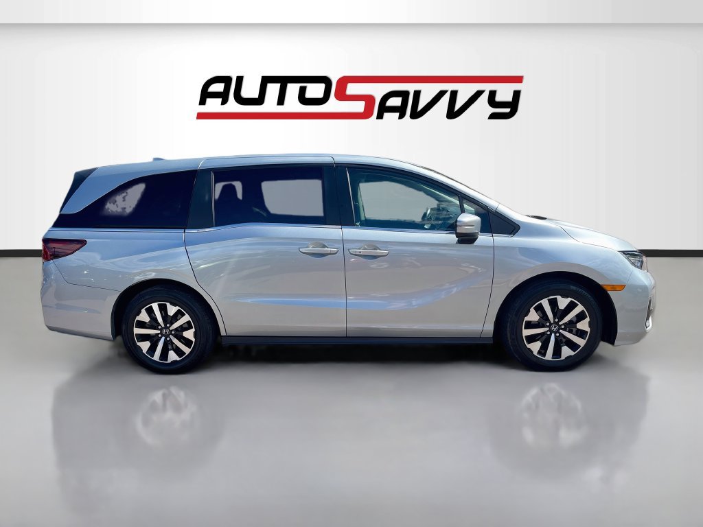 Used 2025 Honda Odyssey EX-L image 8