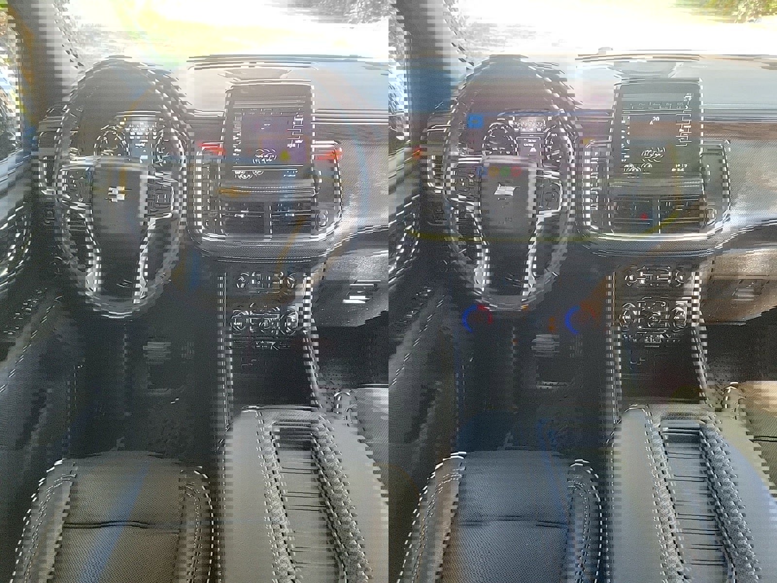 Used 2021 Chevrolet Tahoe Premier w/ Premium Package image 42