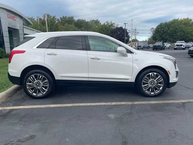 Used 2017 Cadillac XT5 Premium Luxury FWD image 12