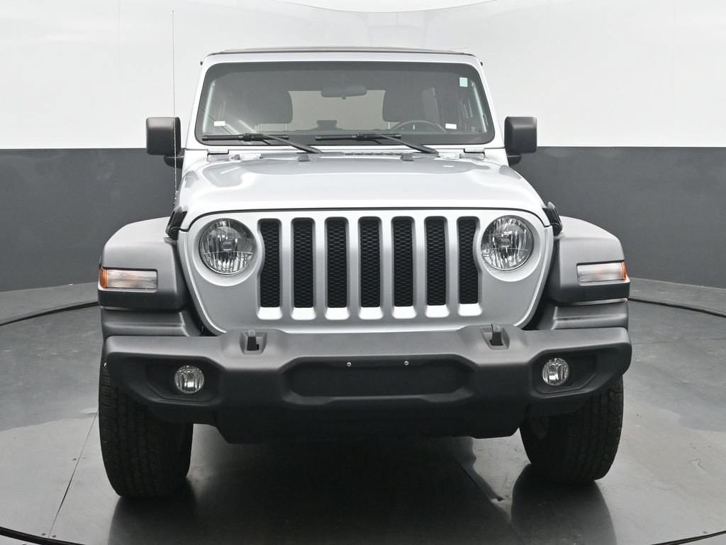 Used 2022 Jeep Wrangler Unlimited Sport AWD/4WD image 9