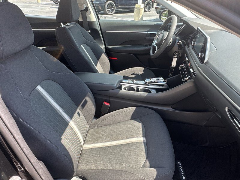Used 2023 Hyundai Sonata SE w/ Cargo Package image 20
