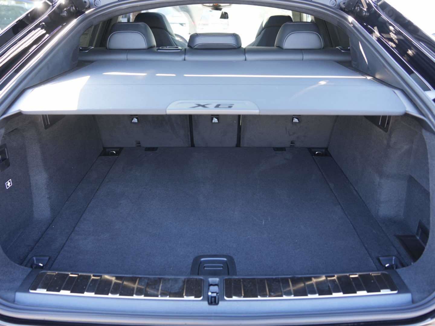 New 2026 BMW X6 M Competition w/ Executive Package image 23