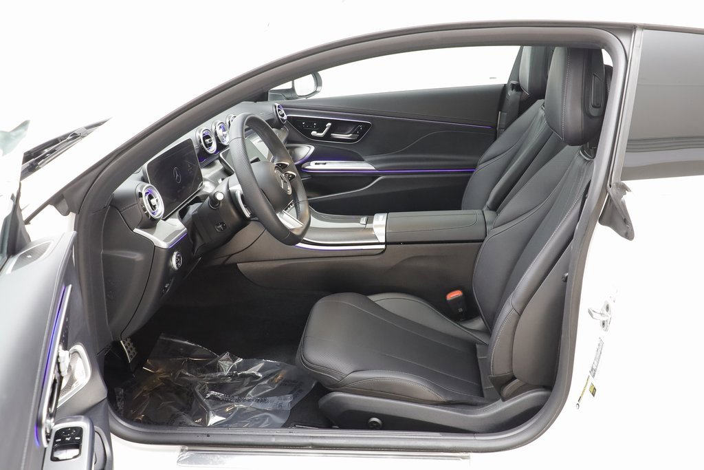 Used 2024 Mercedes-Benz CLE 450 CLE 450 image 6