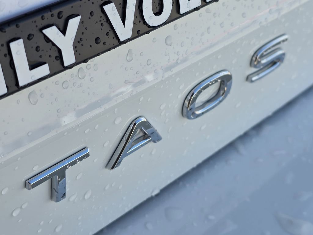 New 2026 Volkswagen Taos S FWD image 8