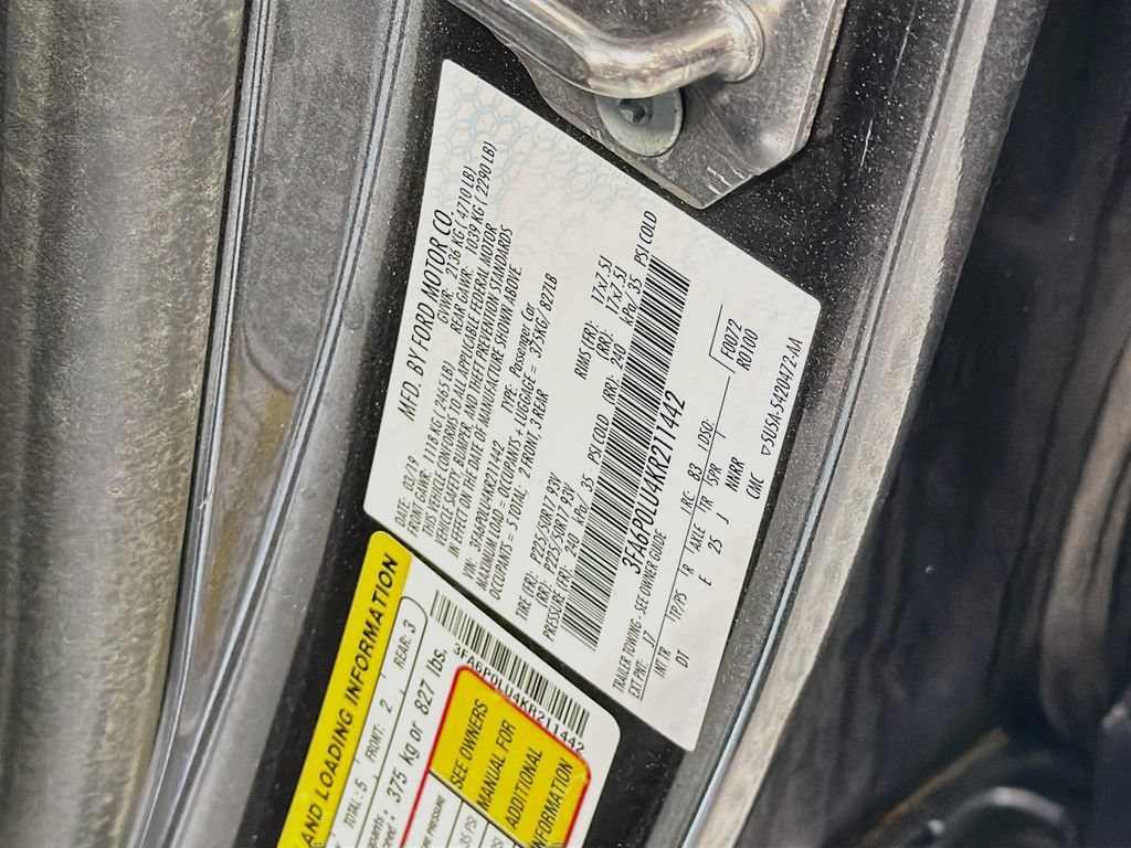 Used 2019 Ford Fusion SE FWD image 30