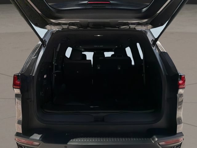 Used 2023 Lexus LX 600 4WD w/ Interior Upgrade Package image 18