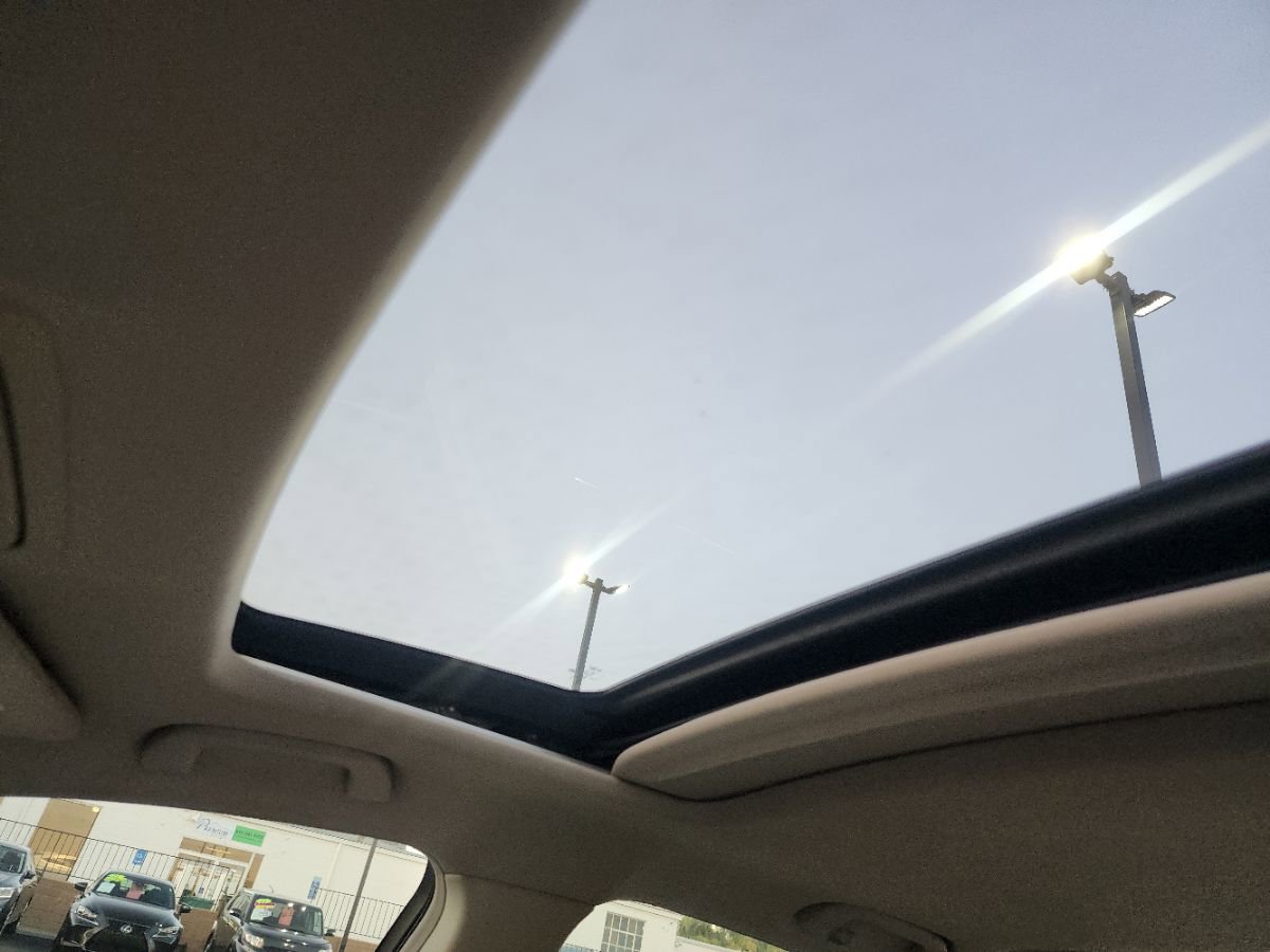 Used 2013 Acura TSX image 19