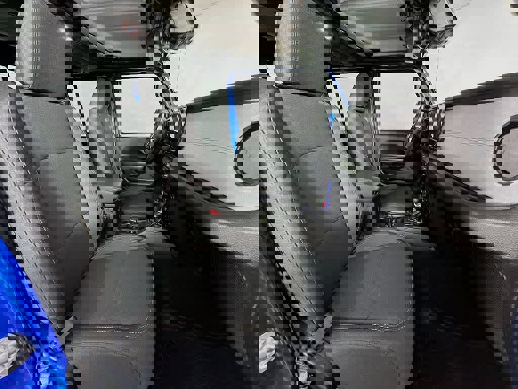 Used 2024 Jeep Gladiator Sport image 15