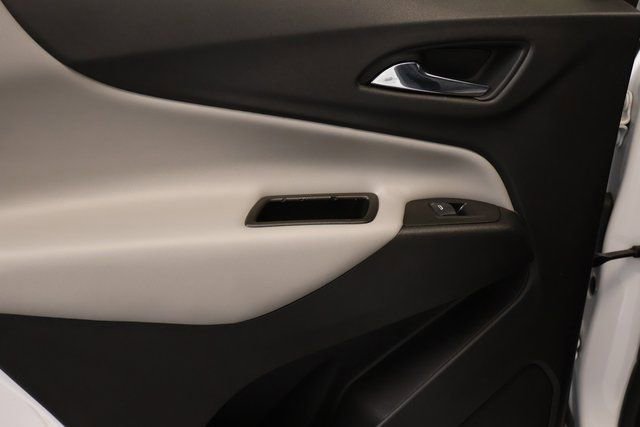 Used 2021 Chevrolet Equinox LS w/ LS Convenience Package image 29