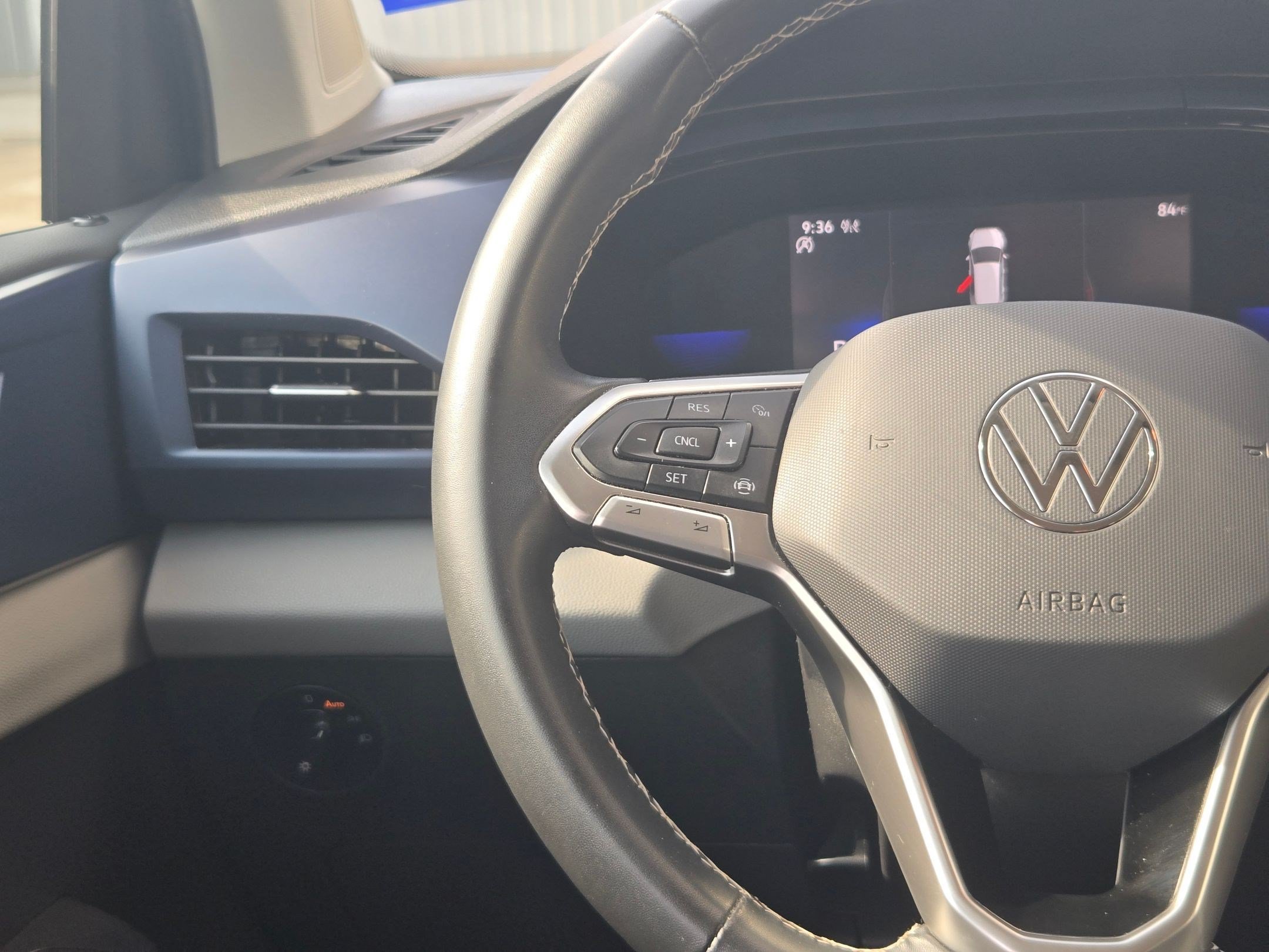 Used 2022 Volkswagen Taos SE AWD/4WD image 19