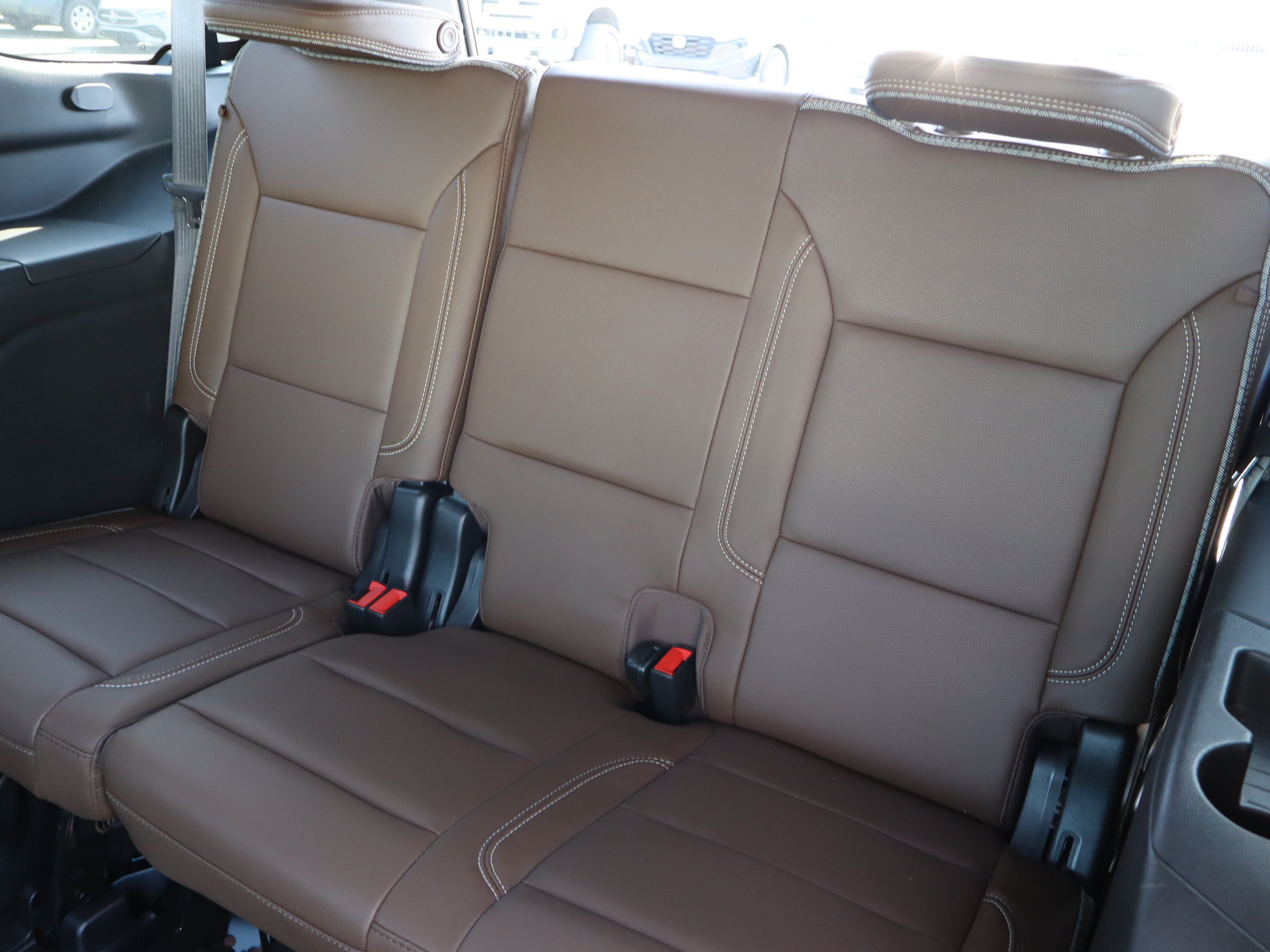 Used 2022 Chevrolet Tahoe High Country AWD/4WD image 35