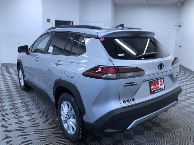 New 2026 Toyota Corolla Cross LE image 12