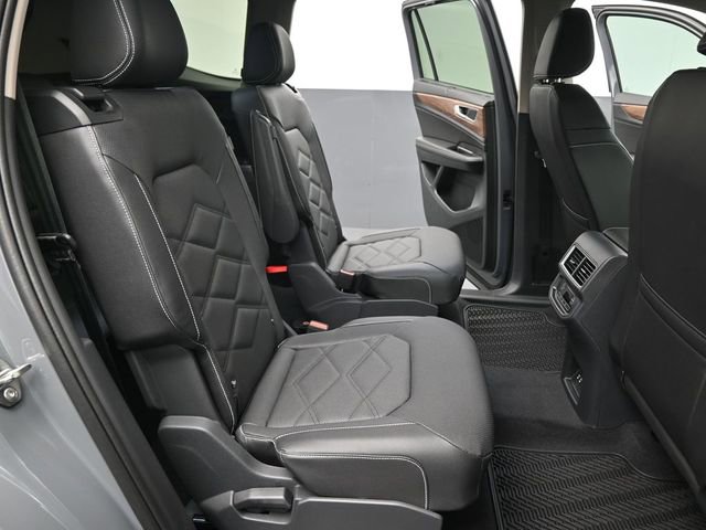 New 2026 Volkswagen Atlas SE image 25