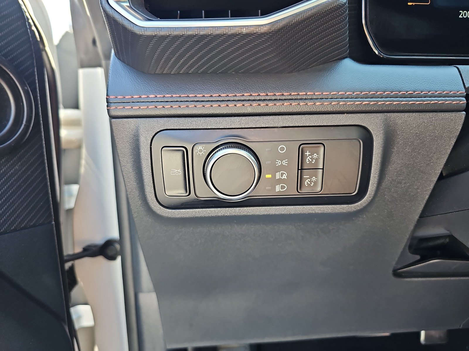 Used 2024 Ford Mustang GT Premium RWD image 31