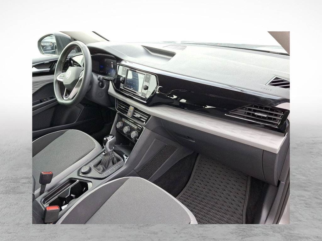 Used 2023 Volkswagen Taos S image 12