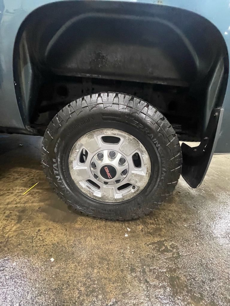 Used 2013 GMC Sierra 2500 SLE w/ Convenience Package image 43