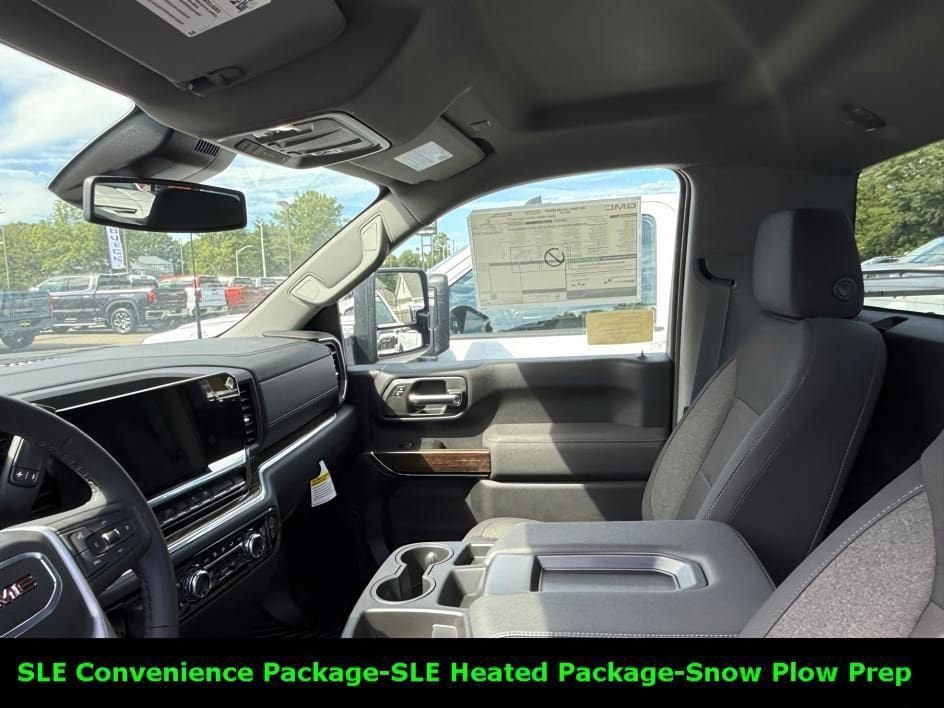 New 2025 GMC Sierra 2500 SLE w/ SLE Convenience Package AWD/4WD image 10