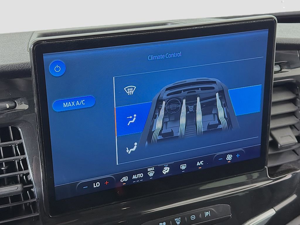 Used 2023 Ford Transit 350 XLT image 33