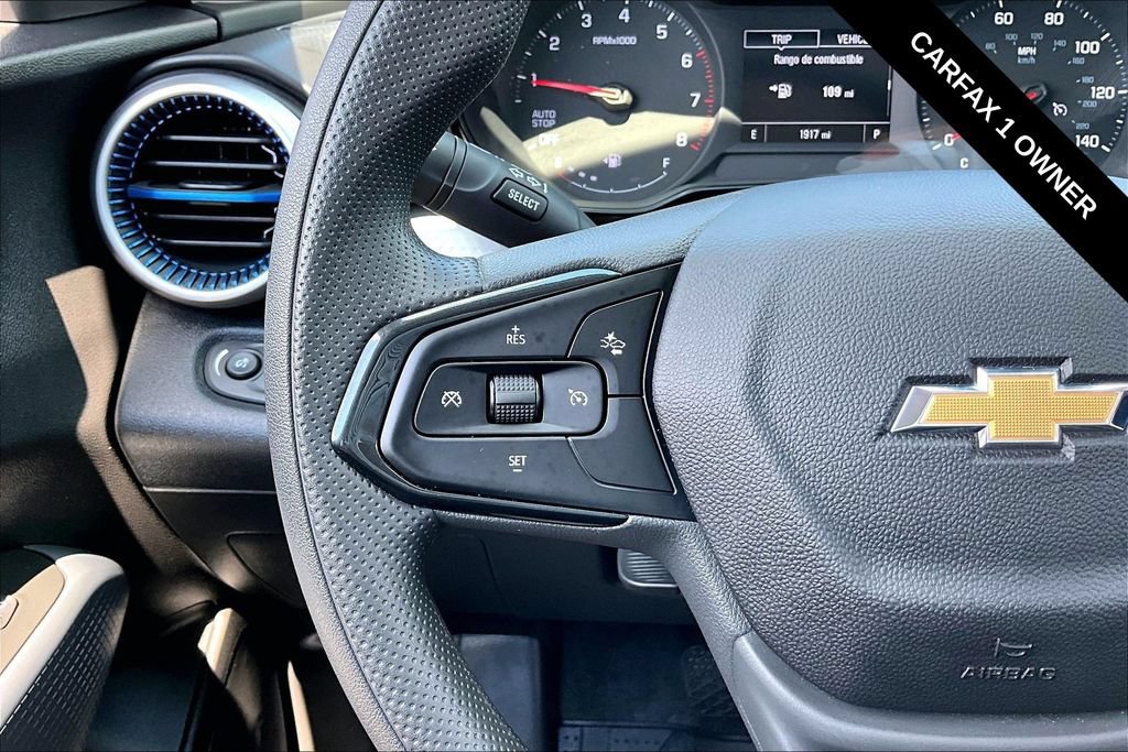 Used 2026 Chevrolet Trax LS w/ LS Convenience Package FWD image 12