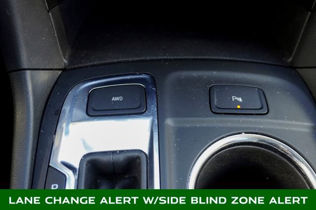 Used 2023 Chevrolet Equinox LT w/ Driver Convenience Package image 19