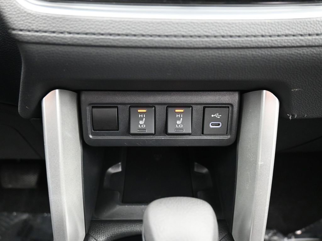 Used 2024 Toyota Corolla Cross XLE w/ Convenience Package image 47