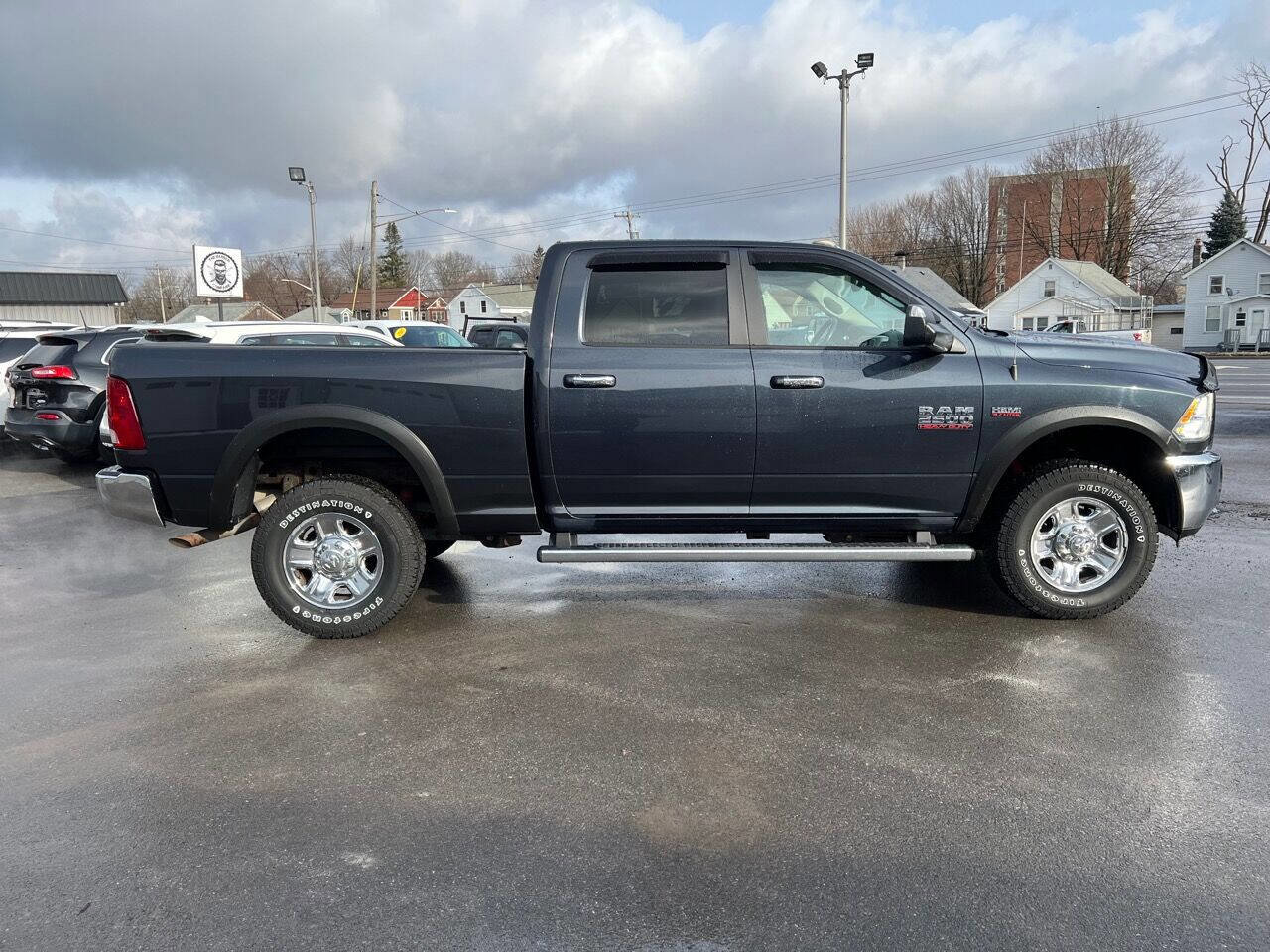 Used 2015 RAM 2500 SLT w/ Luxury Group image 6