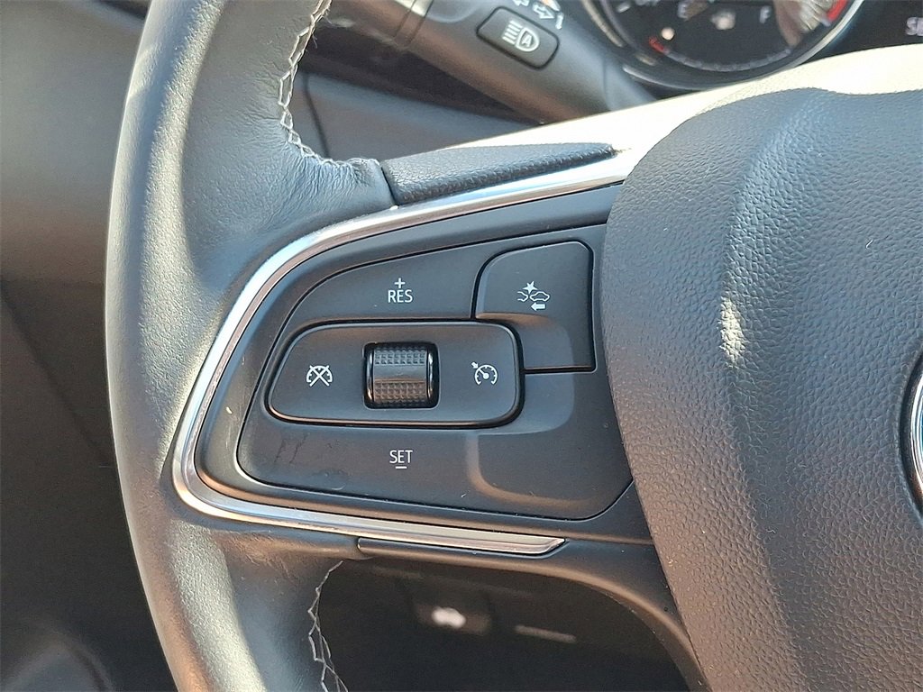 Used 2022 Buick Encore GX Select w/ Sport Touring Package image 9