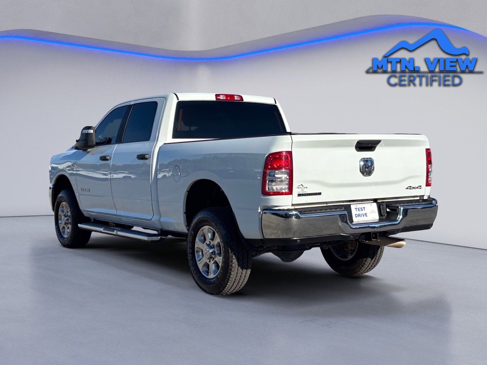 Used 2024 RAM 2500 Big Horn w/ Off Road Package image 11