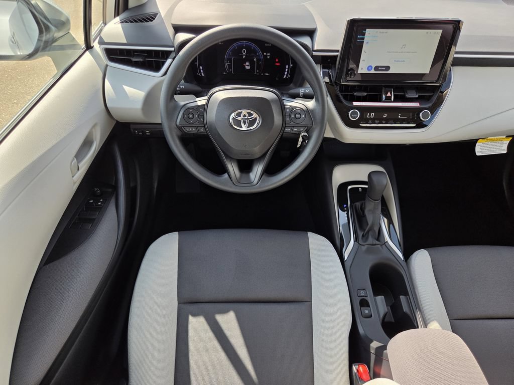 Used 2026 Toyota Corolla LE FWD image 13