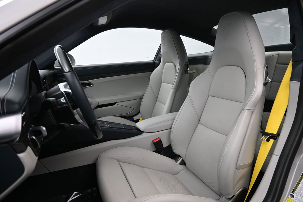 Certified 2019 Porsche 911 Turbo S AWD/4WD image 5