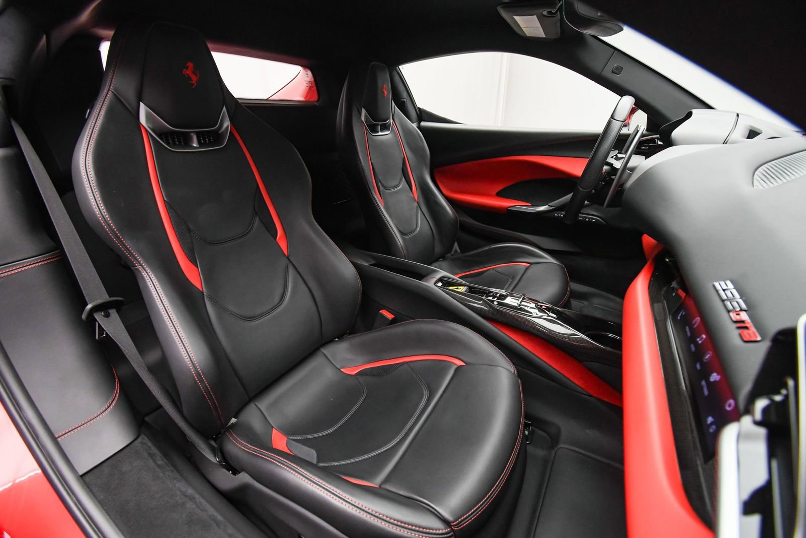 Used 2022 Ferrari 296 GTB image 15