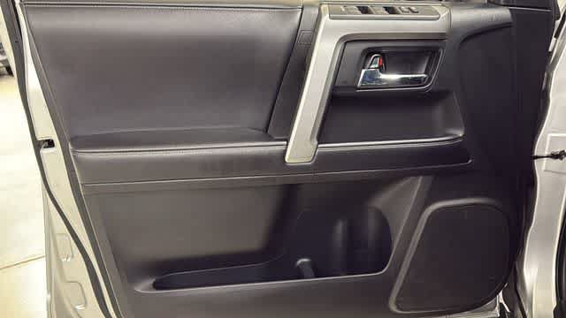 Used 2018 Toyota 4Runner SR5 RWD image 11