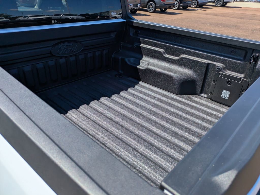 New 2025 Ford Maverick Lobo image 7