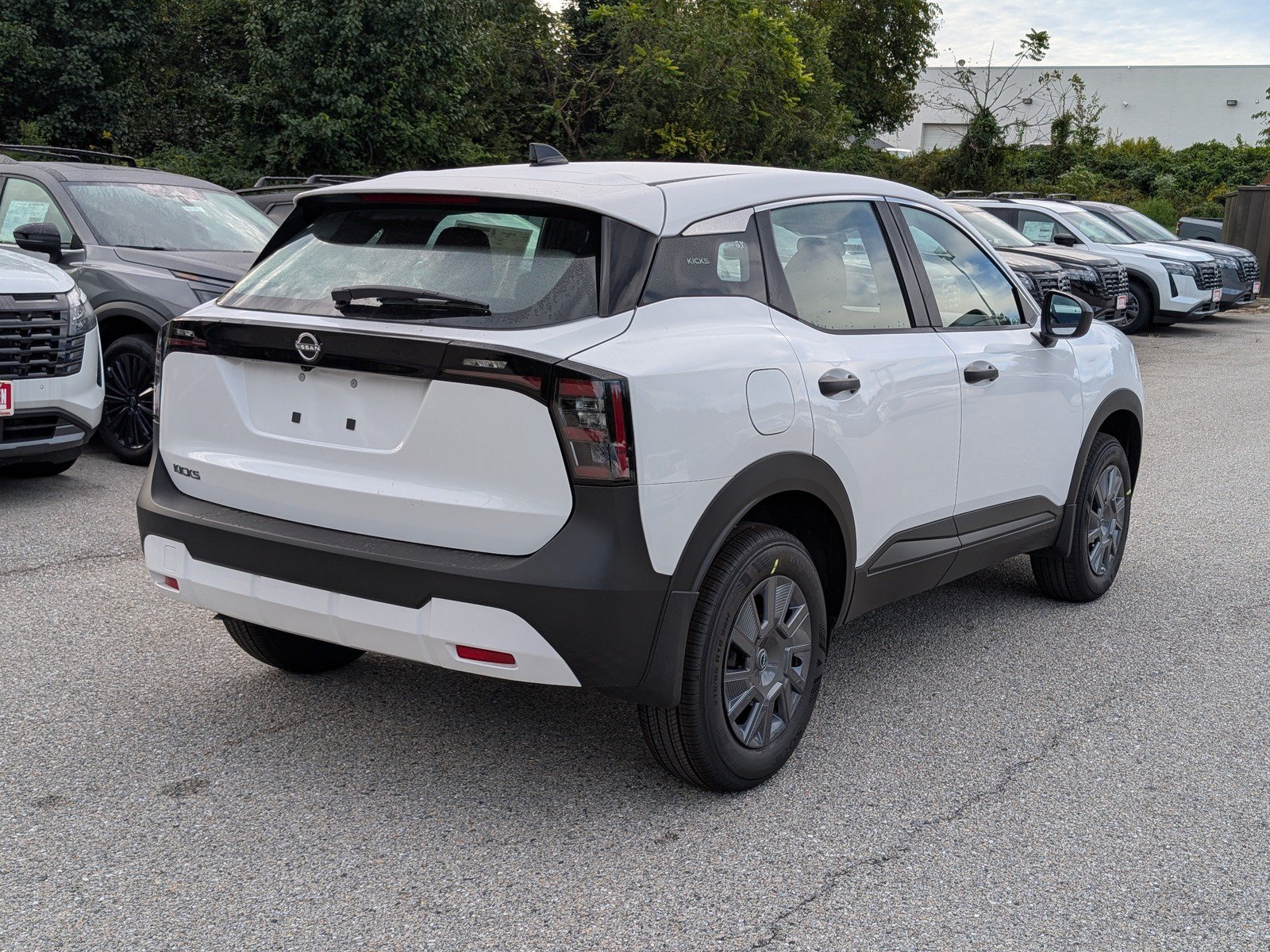 New 2027 Nissan Kicks S FWD image 3