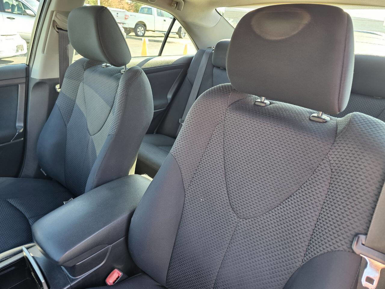 Used 2009 Toyota Camry SE FWD image 16