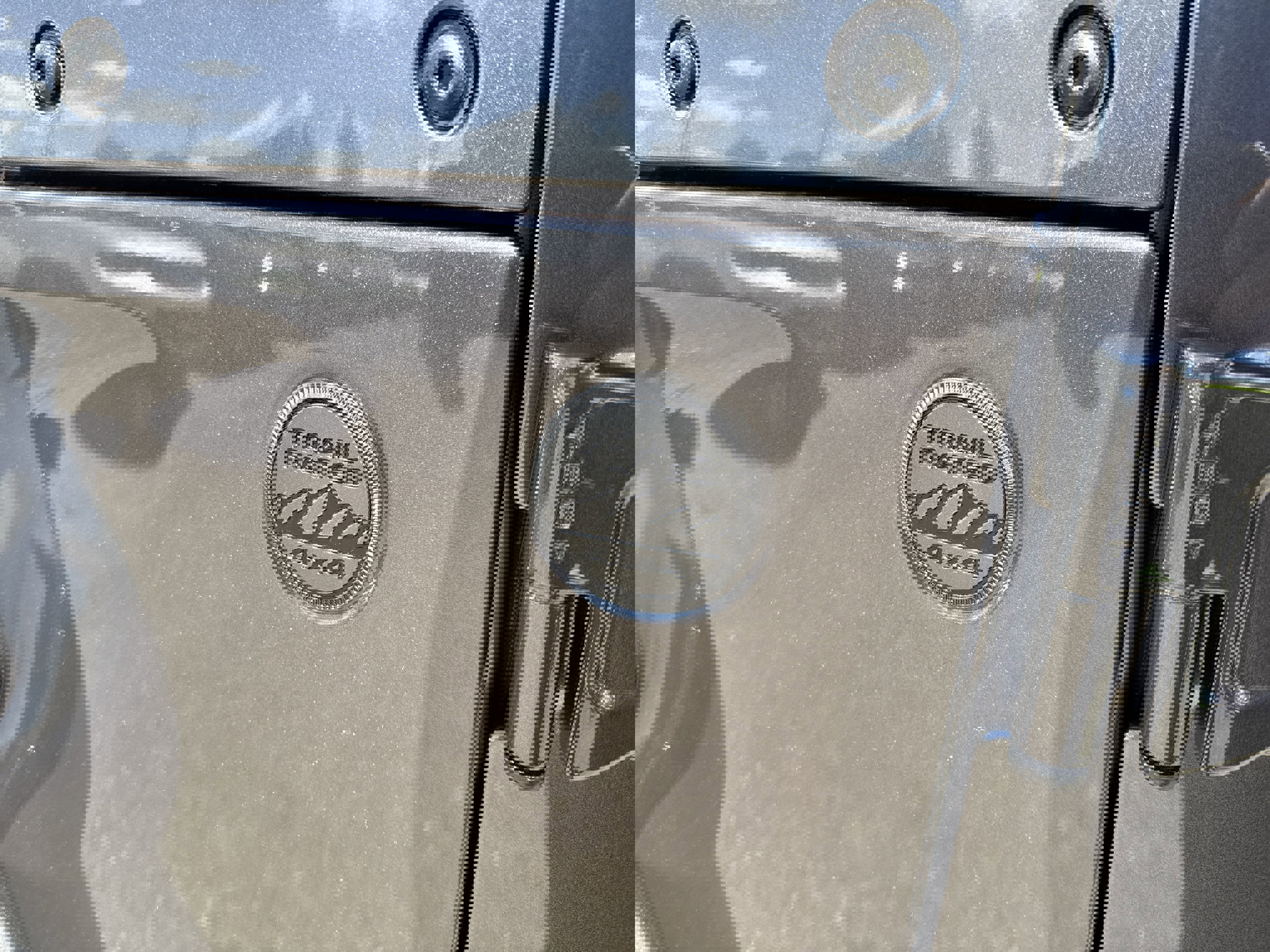 New 2025 Jeep Wrangler Sahara image 8