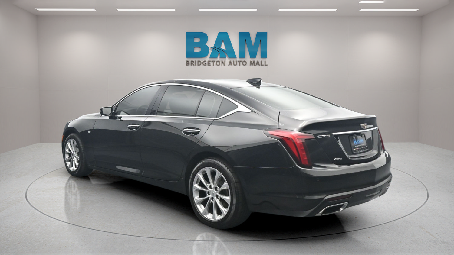 Used 2023 Cadillac CT5 Luxury AWD/4WD image 2
