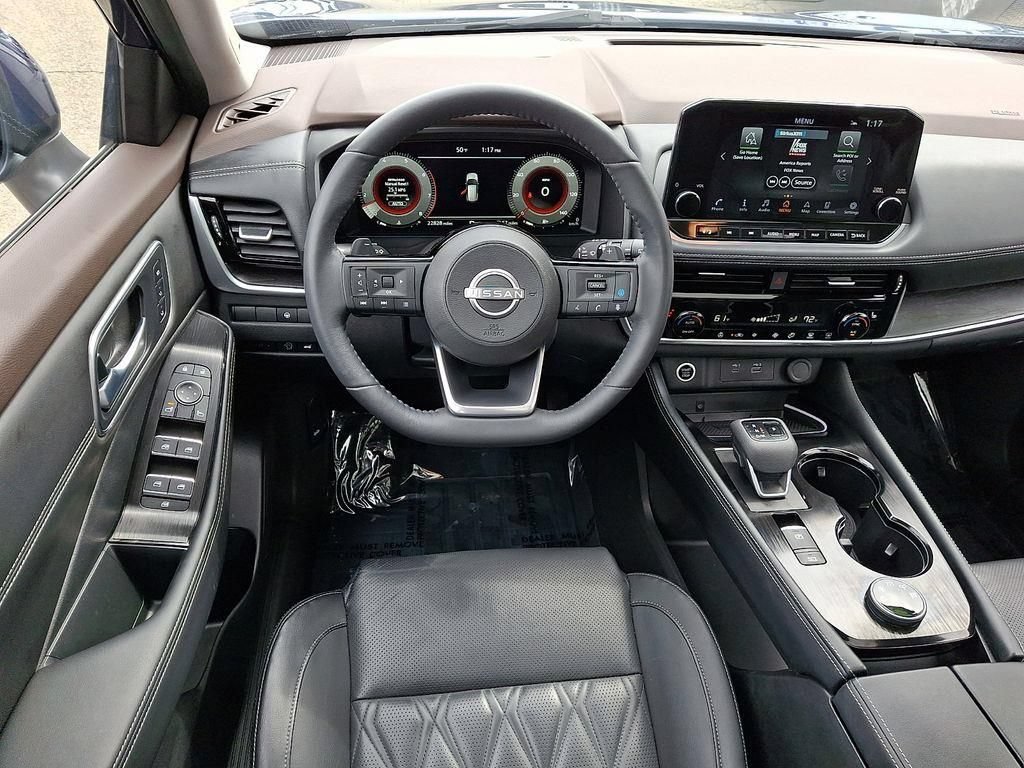 Certified 2023 Nissan Rogue Platinum AWD/4WD image 14