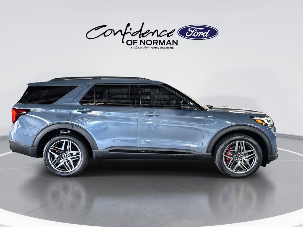 New 2026 Ford Explorer ST-Line w/ ST-Line Street Pack AWD/4WD image 10