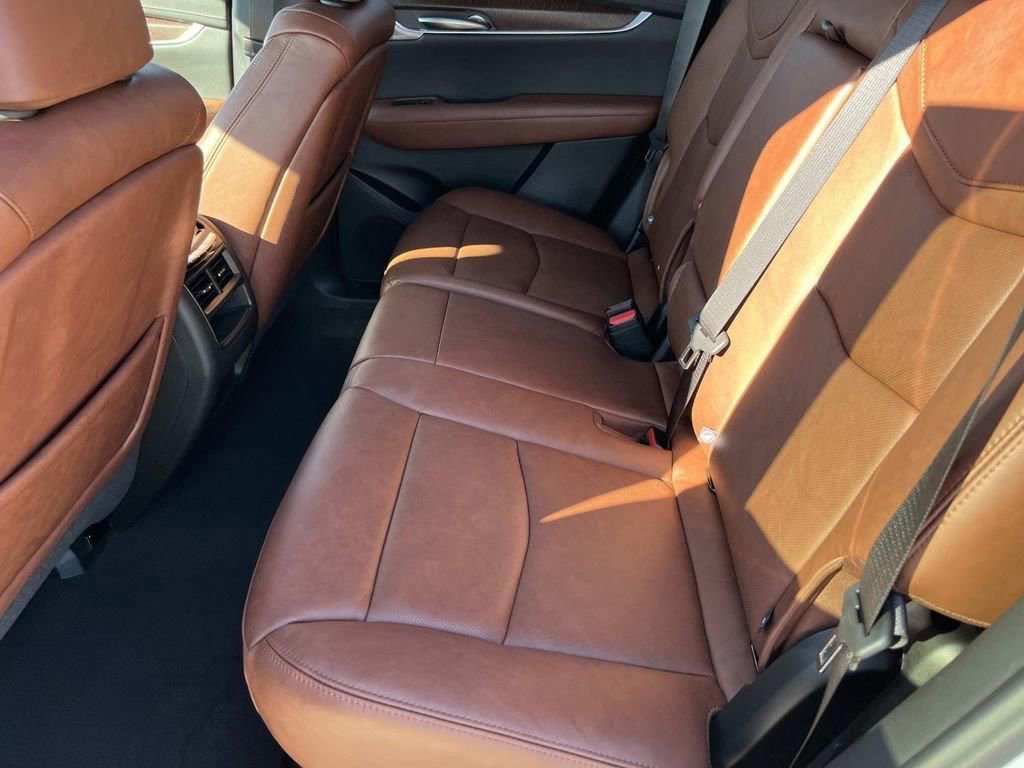 New 2026 Cadillac XT5 Premium Luxury w/ Driver Assist Package AWD/4WD image 19