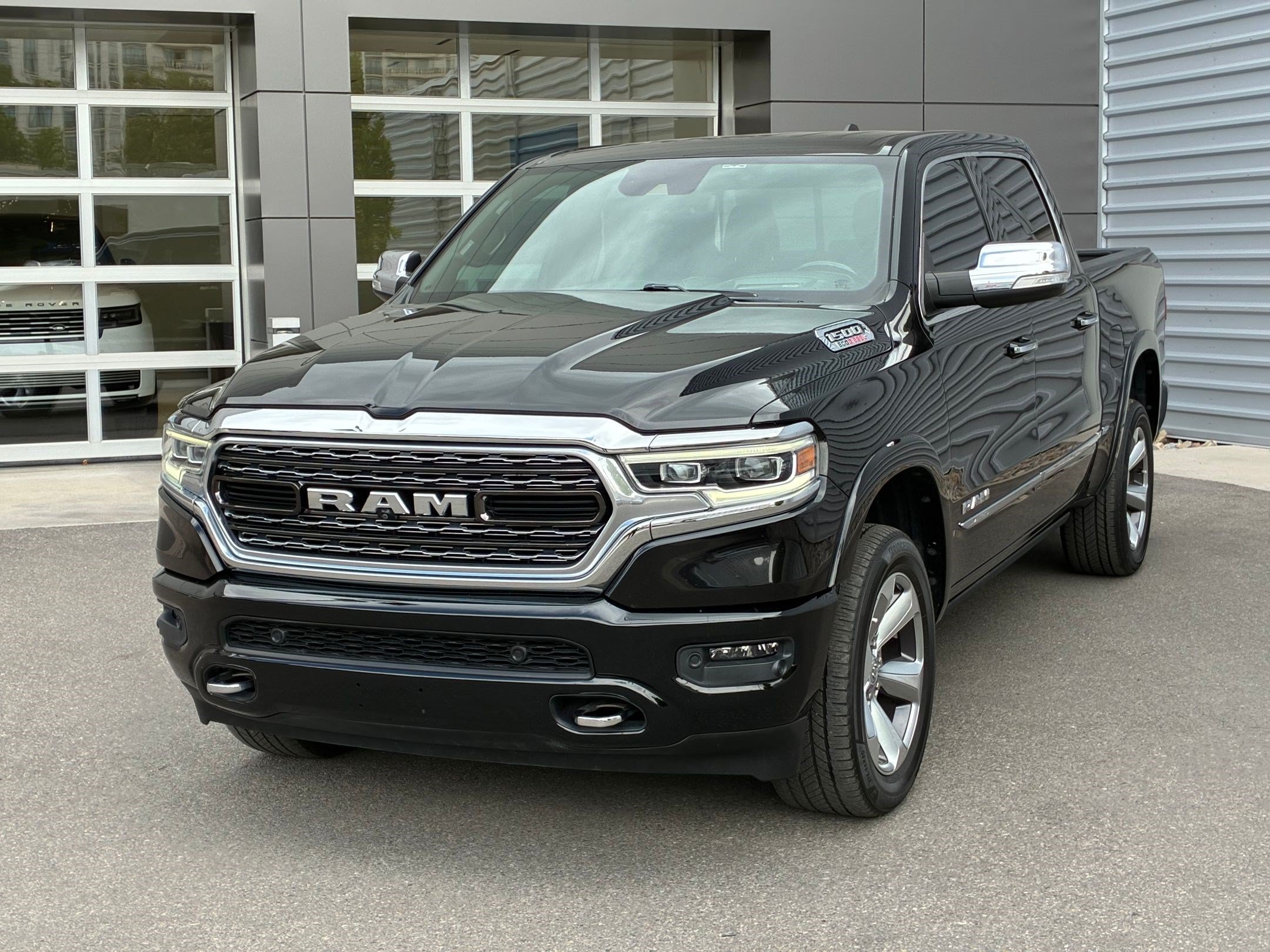 Used 2022 RAM 1500 Limited AWD/4WD image 8
