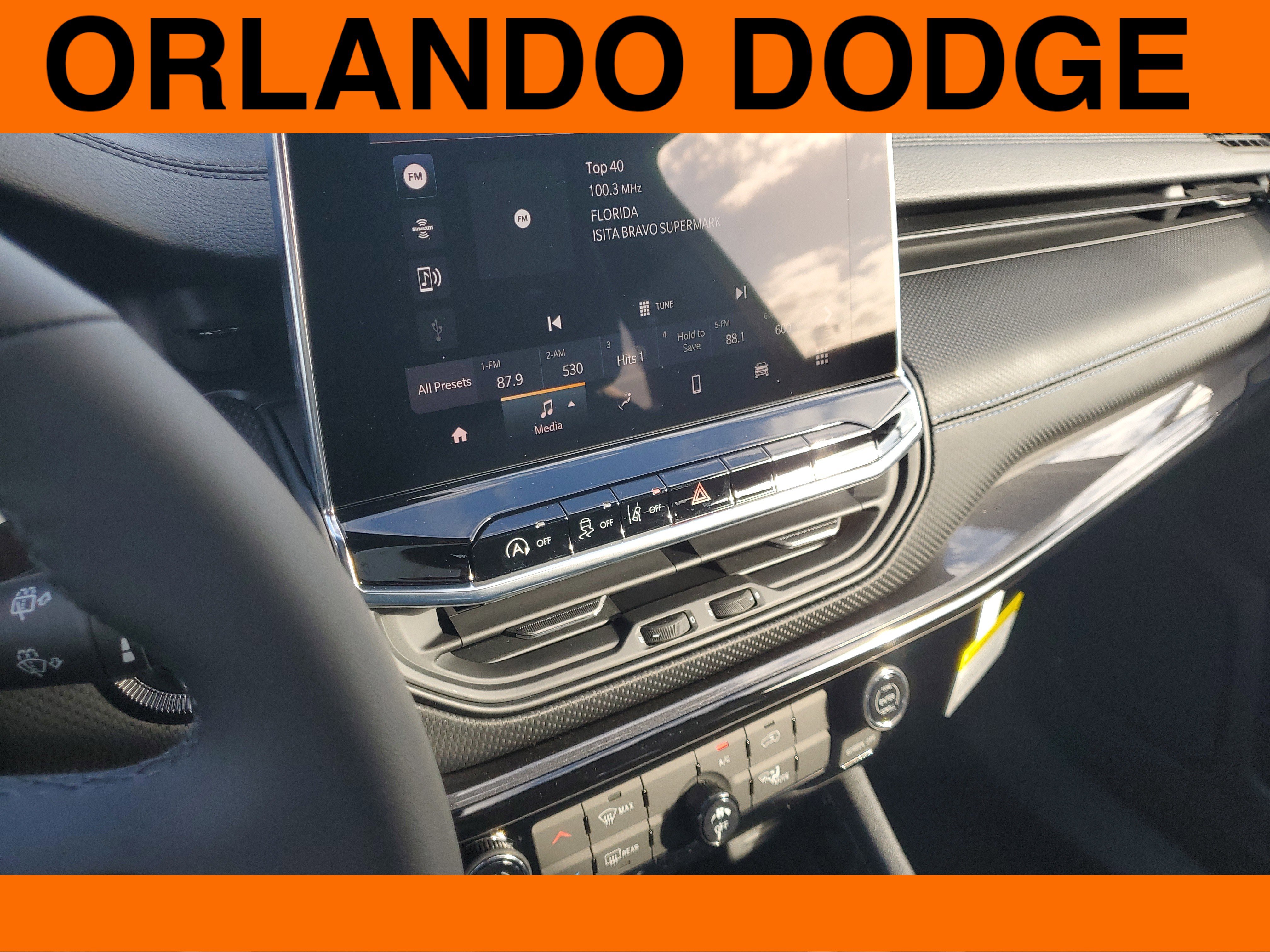 New 2026 Jeep Compass Latitude image 14