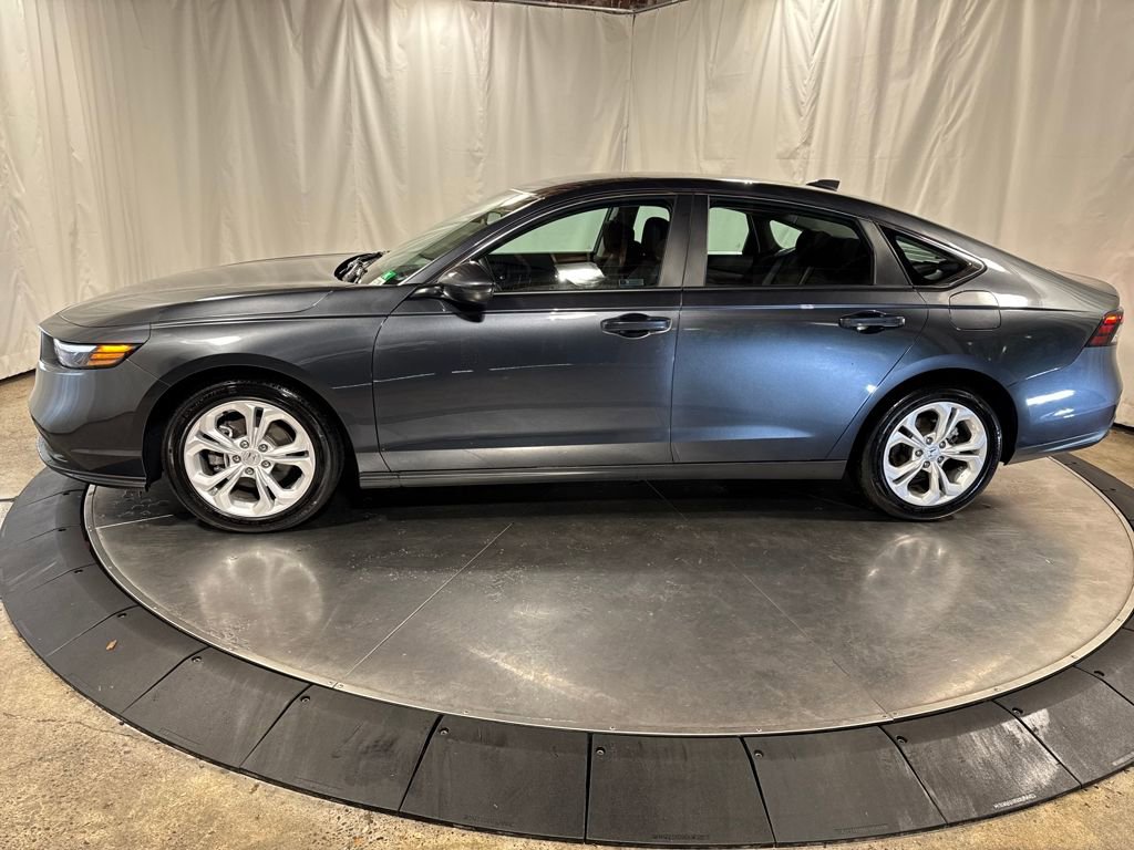 Used 2025 Honda Accord LX image 6