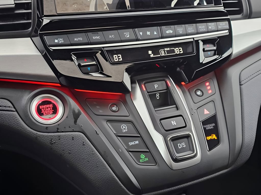Used 2025 Honda Odyssey Sport-L image 22