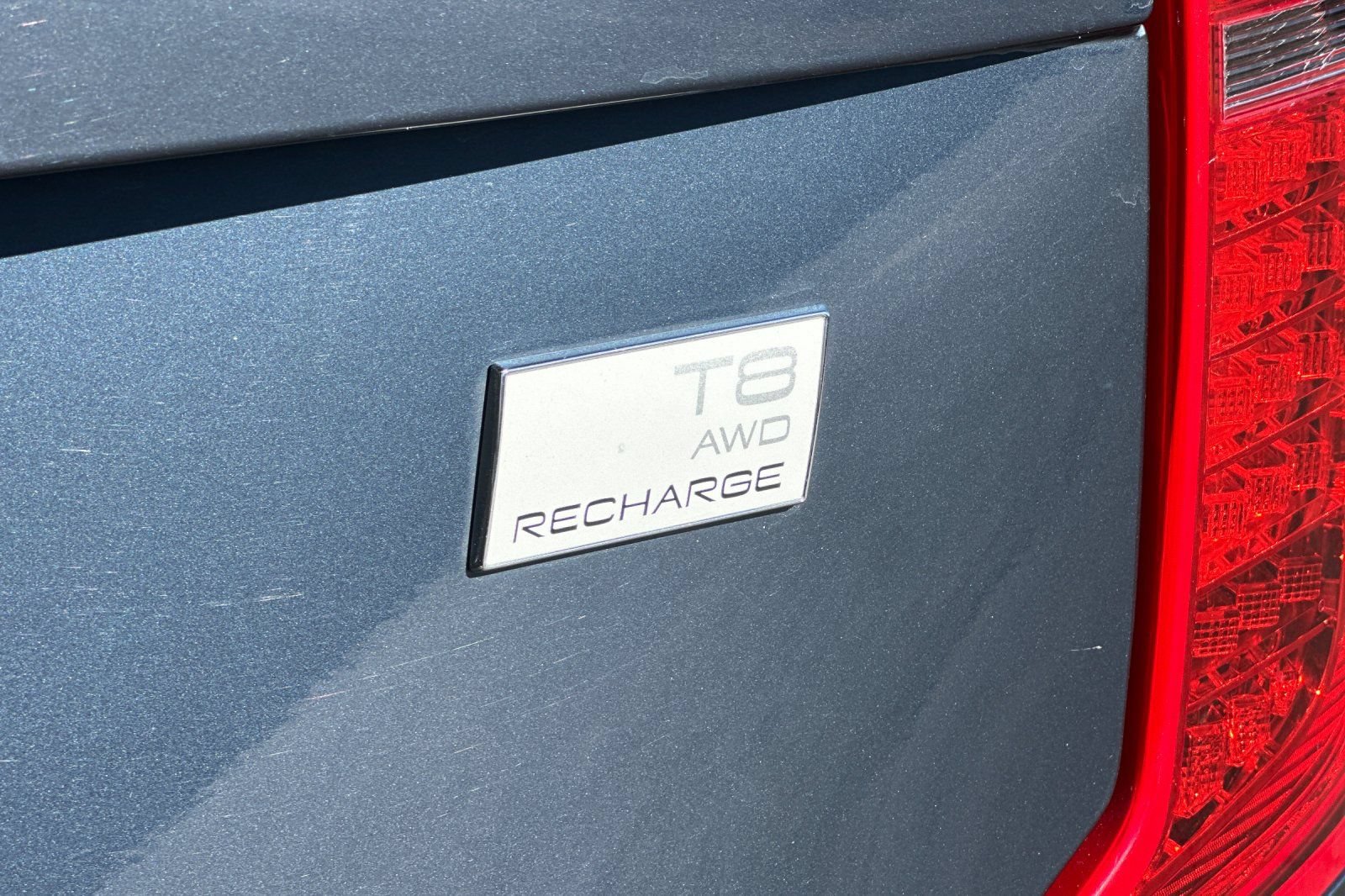 Certified 2023 Volvo XC90 T8 Plus AWD/4WD image 13